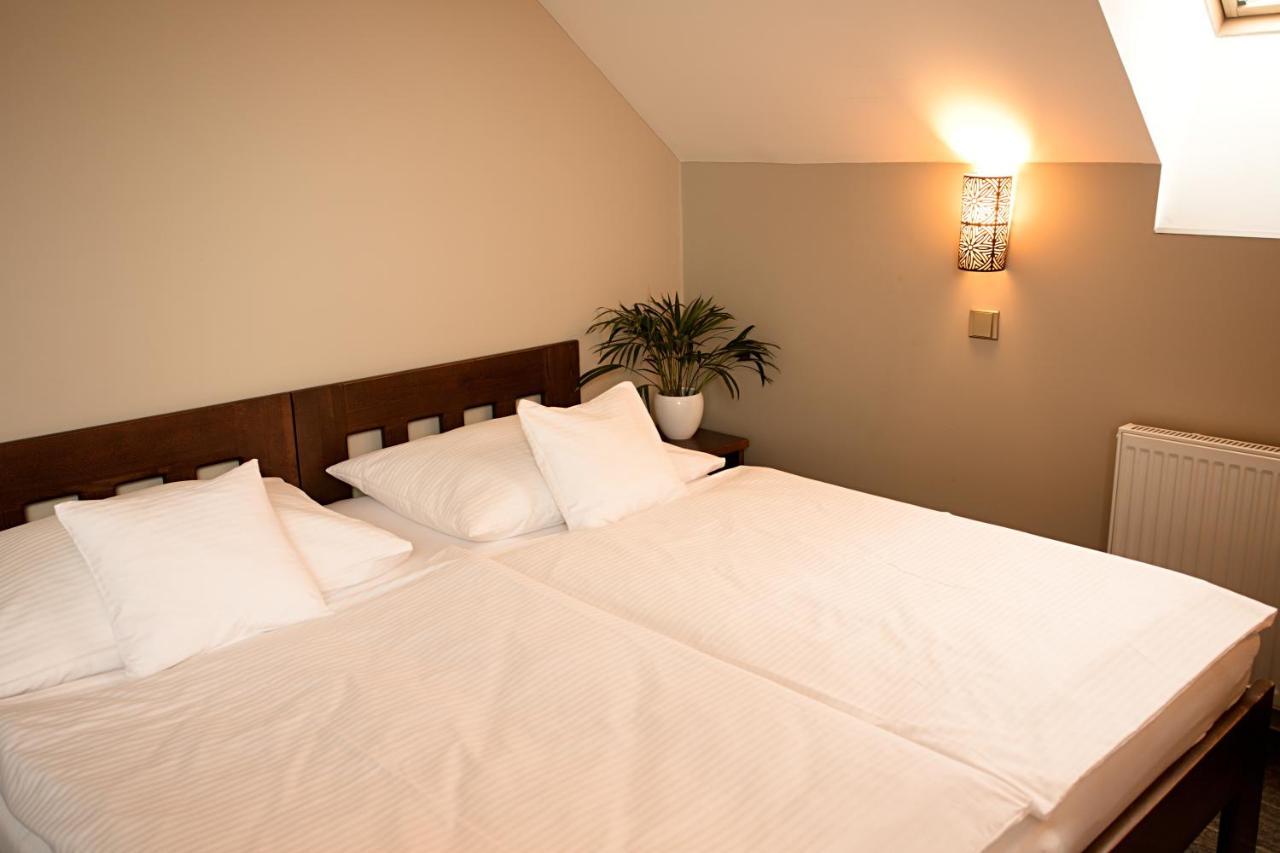 Apart Hotel Jablonec Jablonec nad Nisou Esterno foto