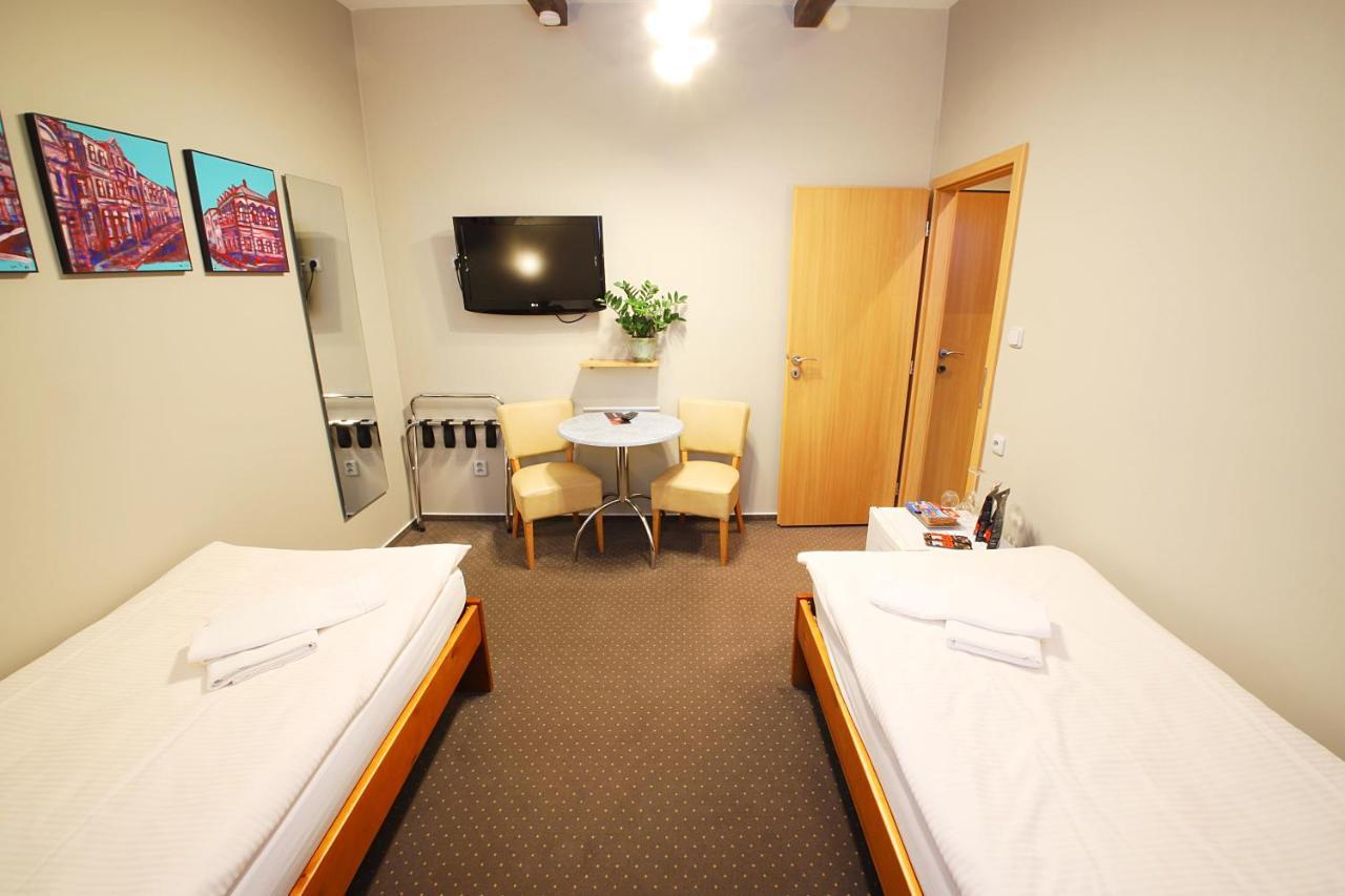 Apart Hotel Jablonec Jablonec nad Nisou Esterno foto