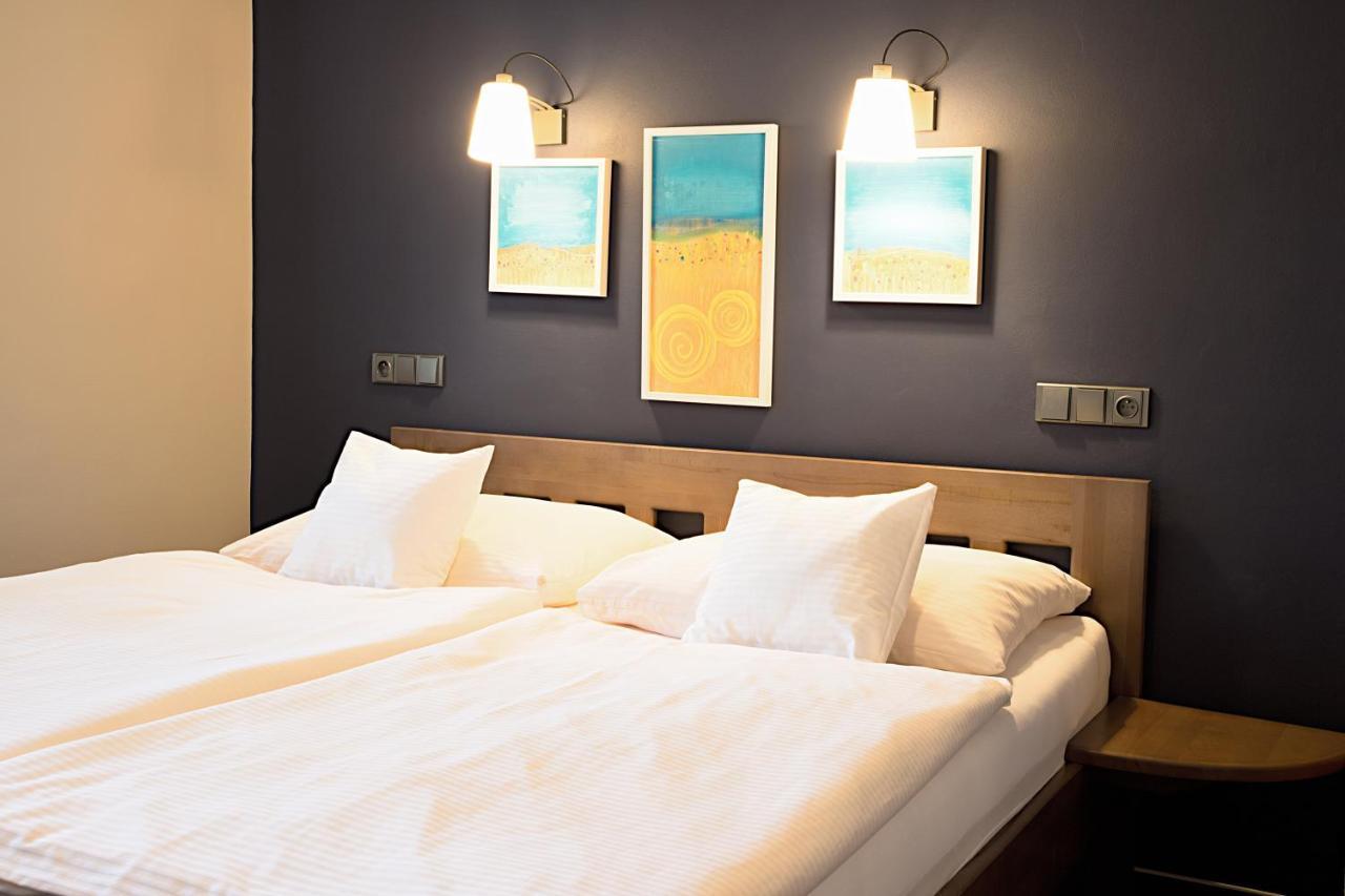 Apart Hotel Jablonec Jablonec nad Nisou Esterno foto